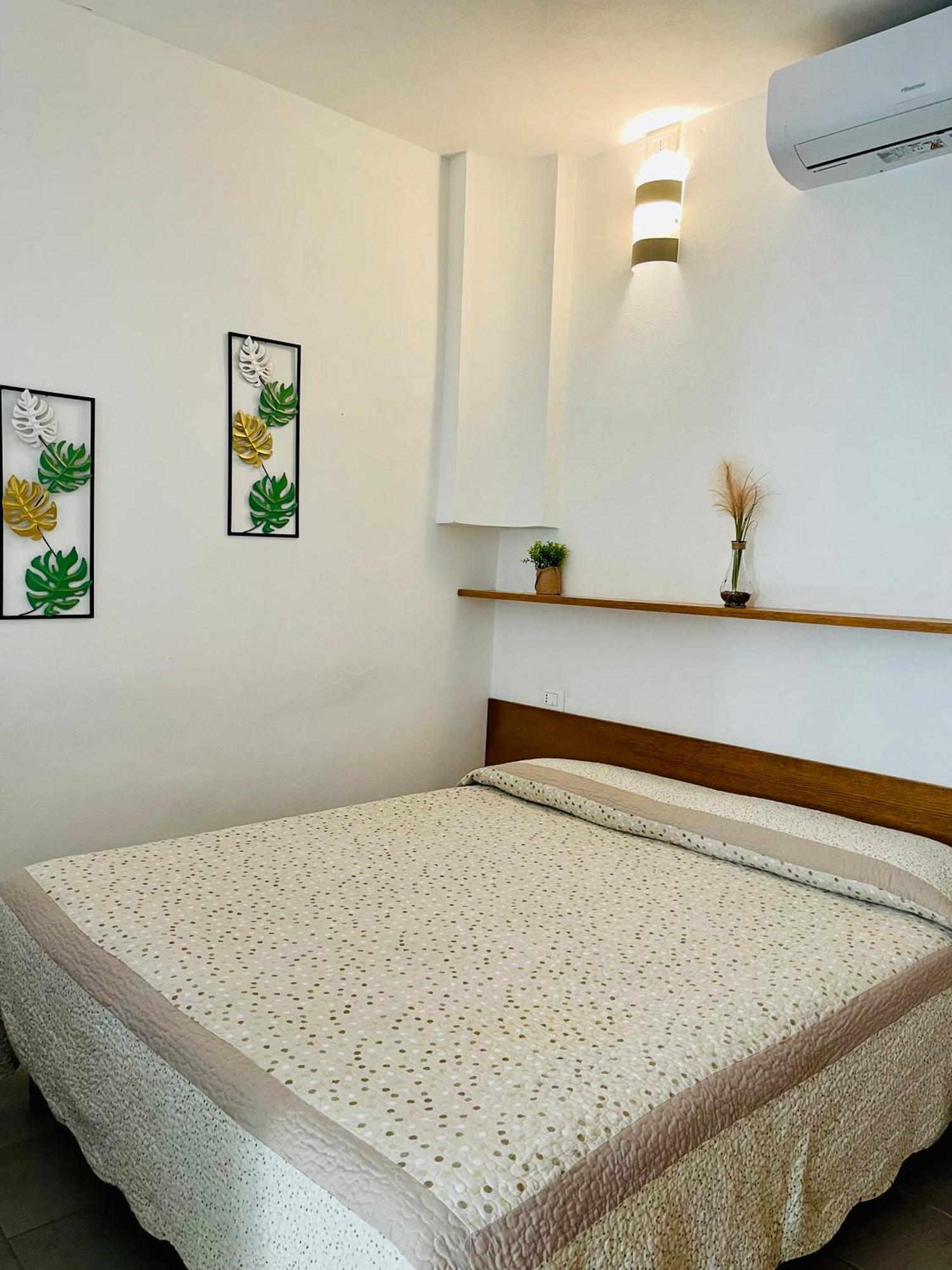 מנדלו דל לאריו Agriturismo La Selvaggia מראה חיצוני תמונה